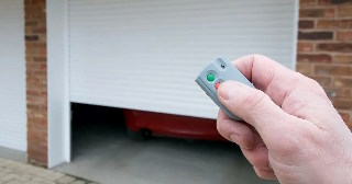 Купить автоматику для рулонных ворот Протвино, цена от 2771 руб.