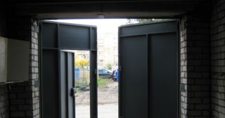 Купить гаражные ворота распашные Протвино, цена от 3921 руб.
